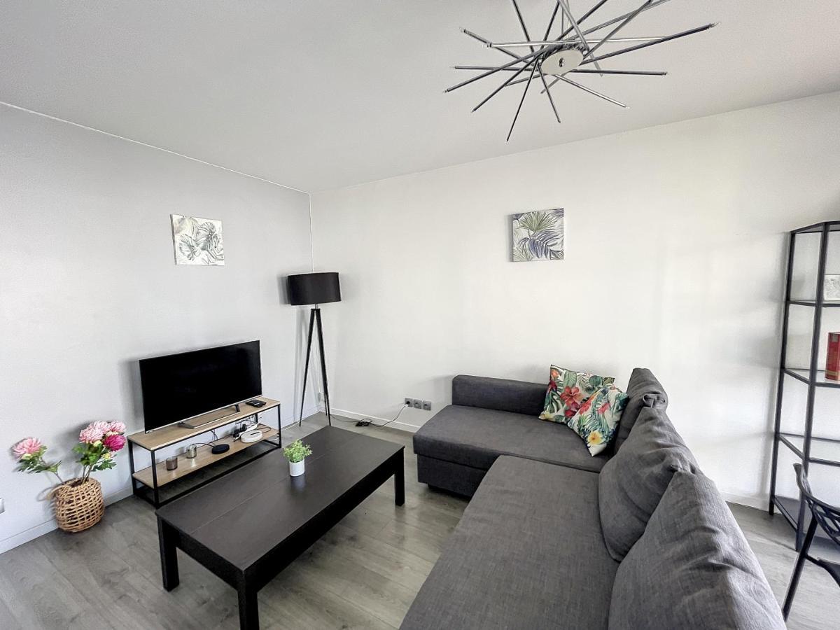 City & Cosy, Lyon Charcot- Wifi - Lave Linge - Balcon - Parking Екстер'єр фото